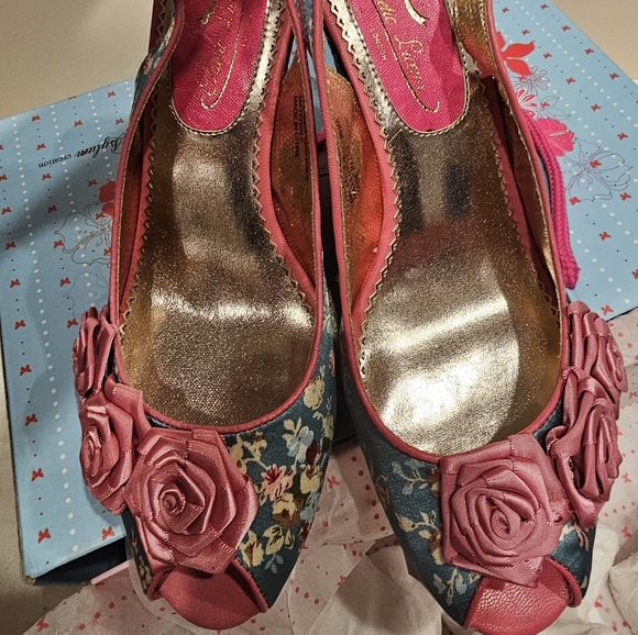 Poetic Licence Softer side green sorbet Peep Slingback Wedge 8.5M New in Box - Picture 9 of 13